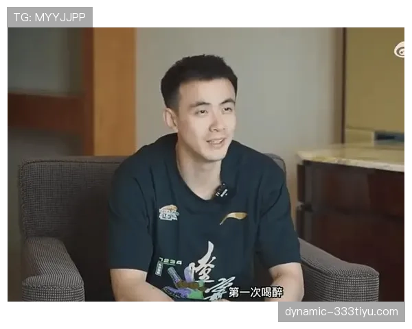 赵继伟一整天像和尚一样训练,刷到他朋友圈那张豪宅沙发照我直接懵 赵继伟一整天像和尚一样训练,刷到他朋友圈那张豪宅沙发照我直接懵